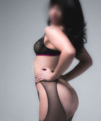 Анкета проститутки Лилия - город Зверево, 29 лет, №11420